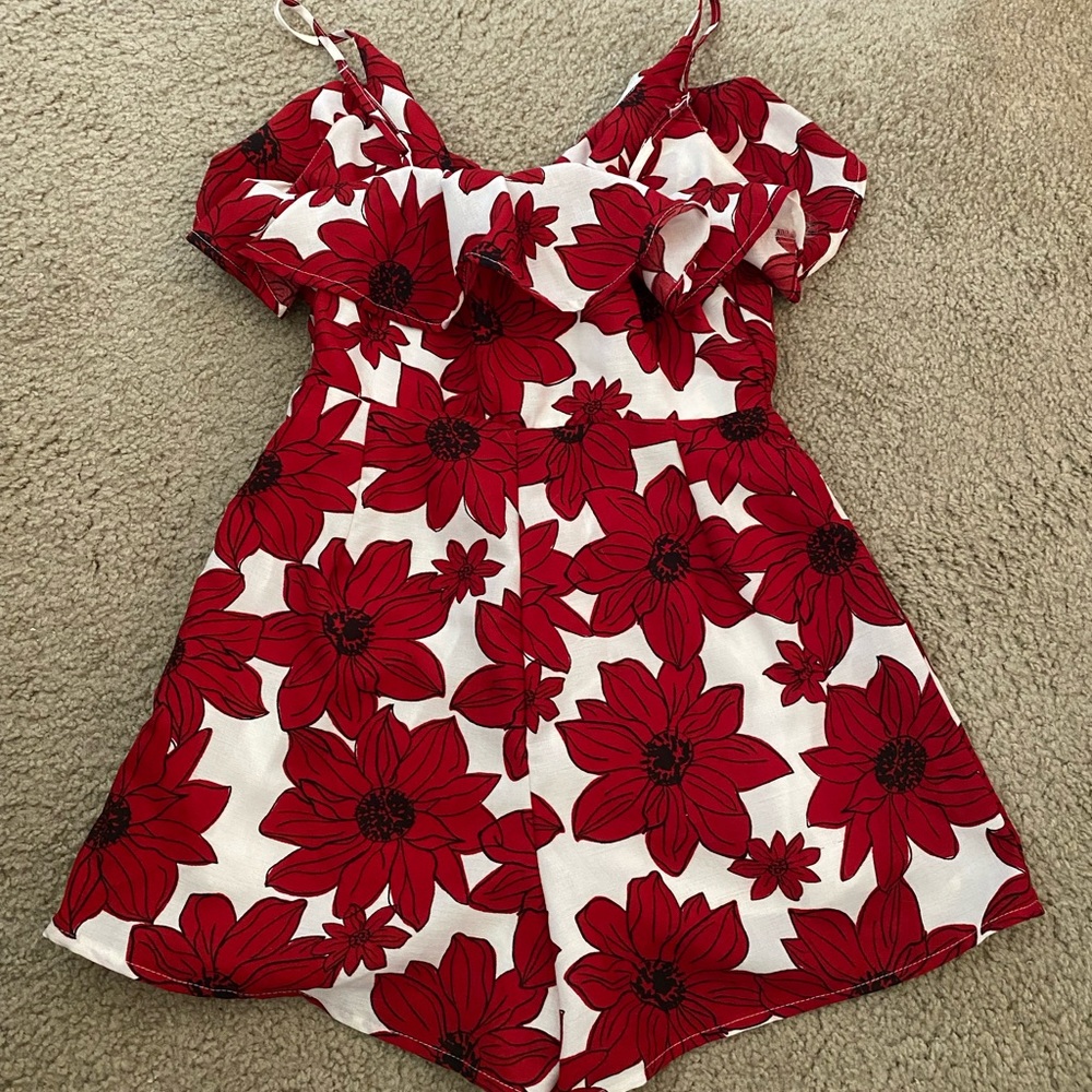 Francesca’s Floral Romper - Picture 8 of 8